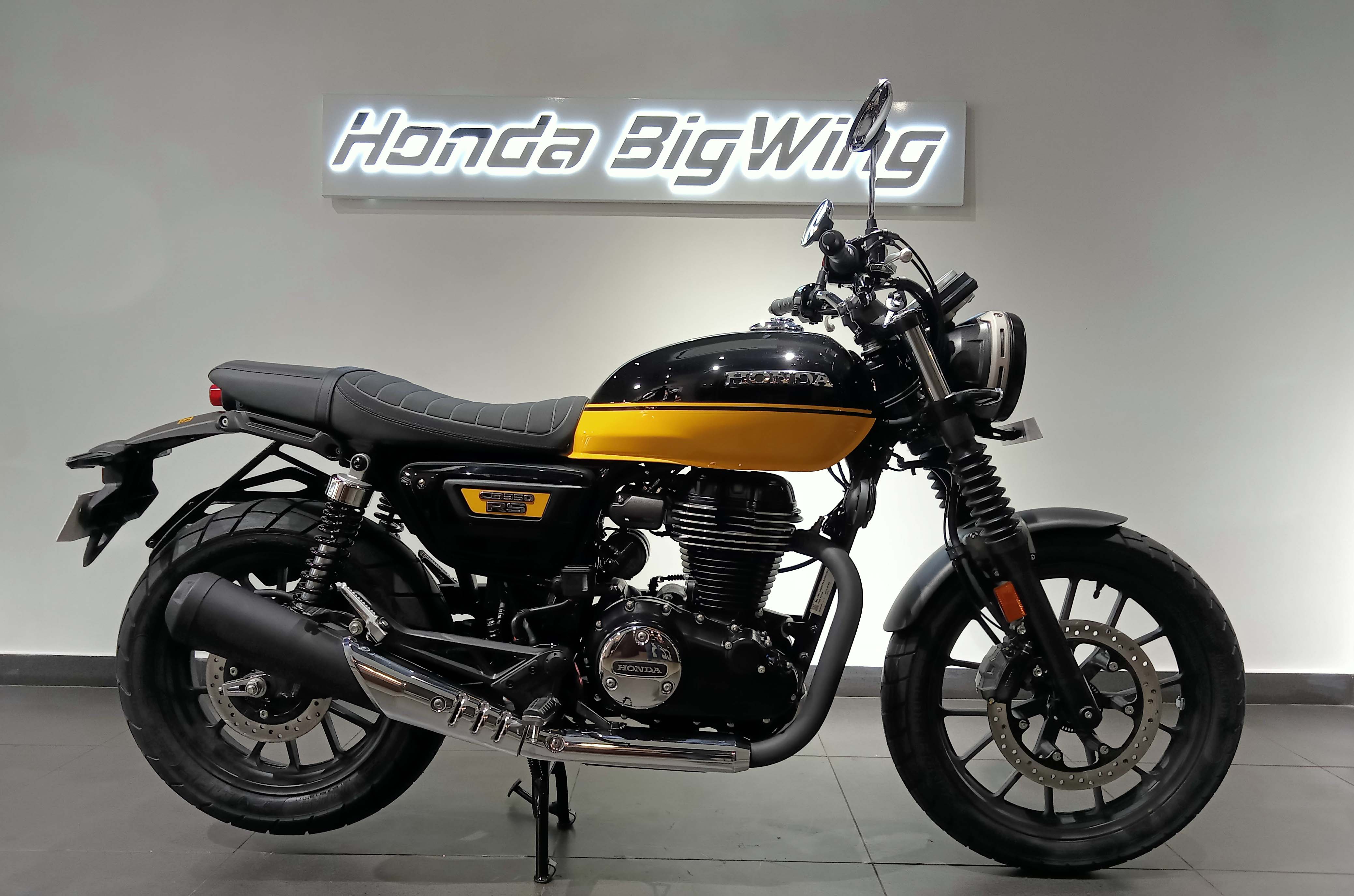 Honda H'ness CB350 RS DUALTONE